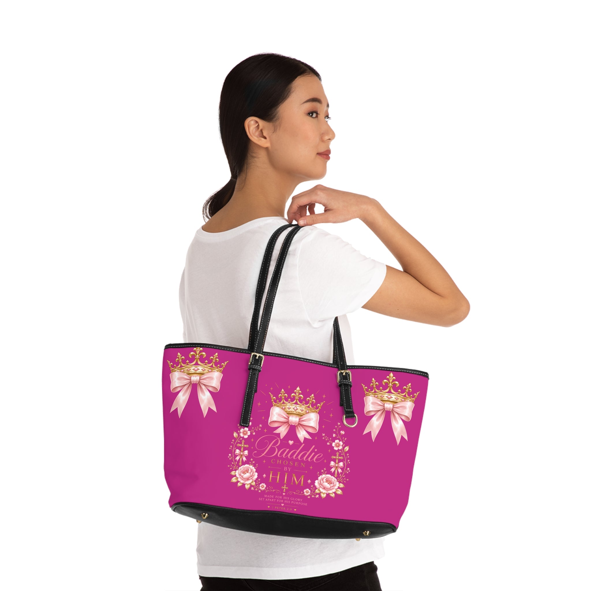 The Dominion Weekender Travel Bag ✨️👑